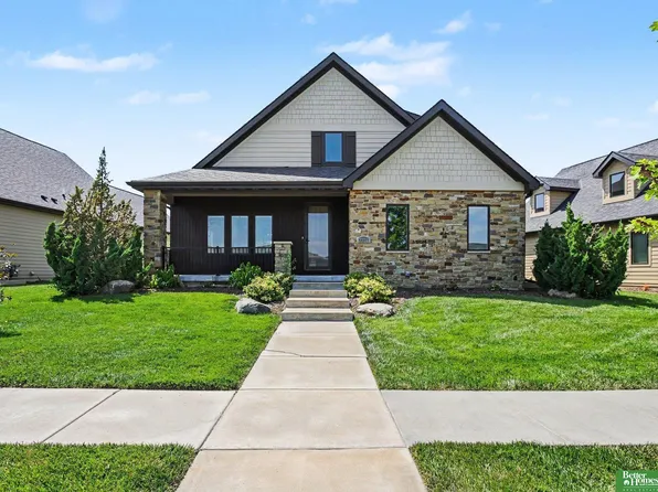 7751 S 94th Bay, Lincoln, NE 68526