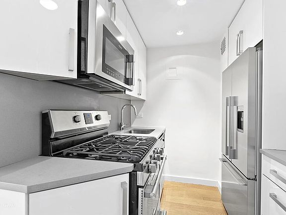 3rd image of 105 3rd Ave #14B