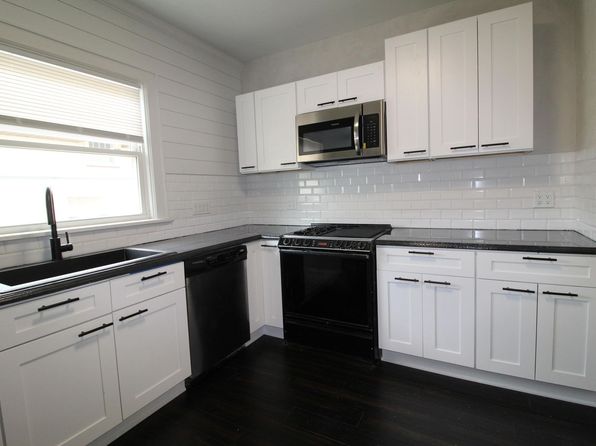 5909 33rd Ave Unit 1