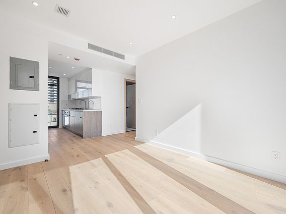 3rd image of 42-62 Hunter St #12-A