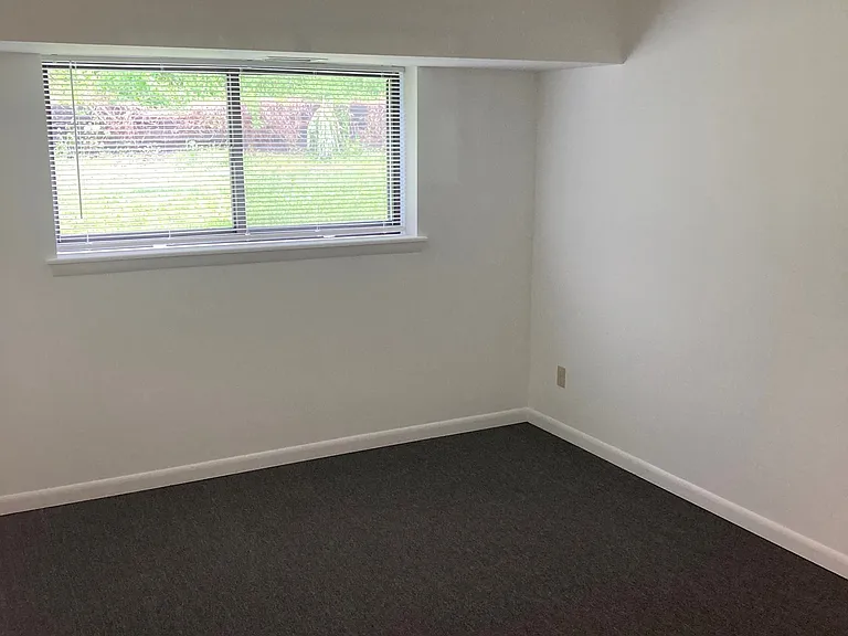 407 Lake St #B14 — Photo 10
