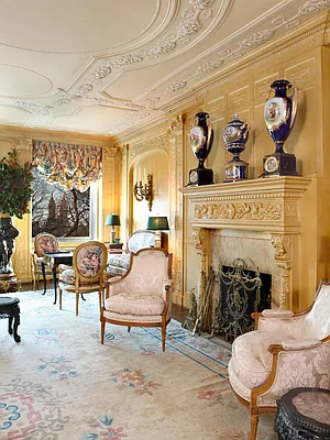 Sold by Sotheby's International Realty | media 29