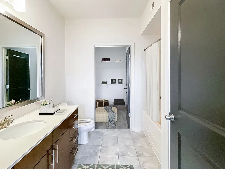 Avana Westside — Photo 5