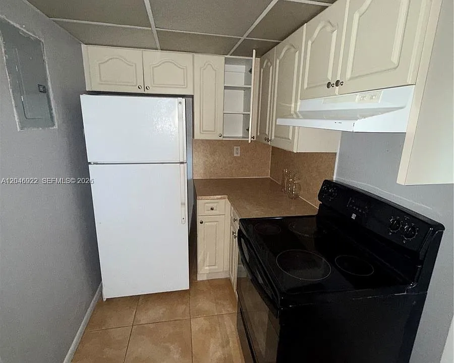 6960 Miami Gardens Dr #2-431A