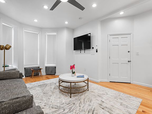 4th image of 1459 Sterling Pl #1
