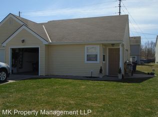 410 Brookmont Dr, Manhattan, KS 66502