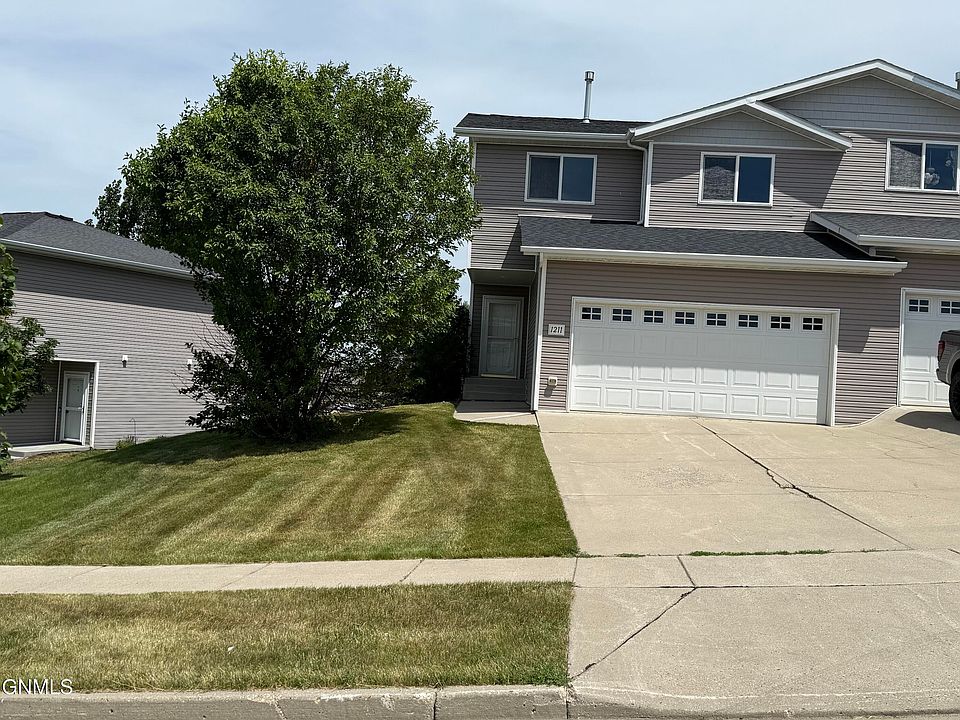 1st image of 1211 Sorrento Pl