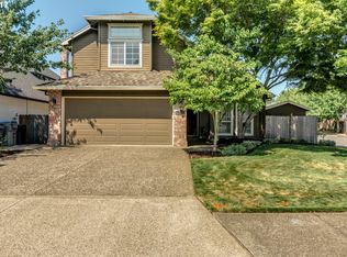 14976 SW Kenton Dr, Tigard, OR 97224