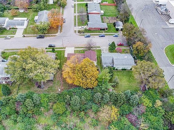 4th image of 1519 S Brookhollow Dr