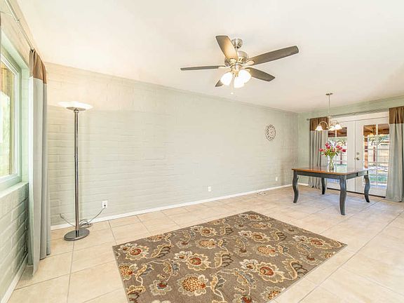 5th image of 8031 E Kenyon Dr