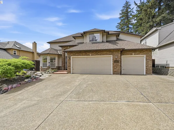 16867 Wight Ln, Lake Oswego, OR 97035