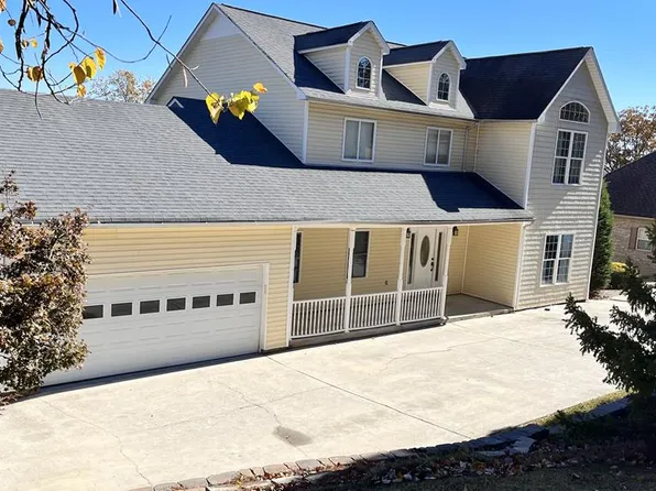 381 Castle Rd, Dalton, GA 30720