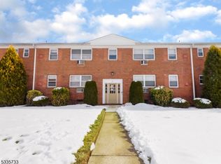 29 Knox Ter APT 2D, Wayne, NJ 07470
