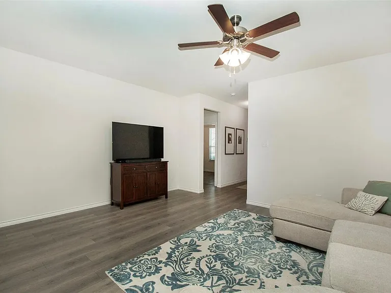 2348 Opaline Dr — Photo 22