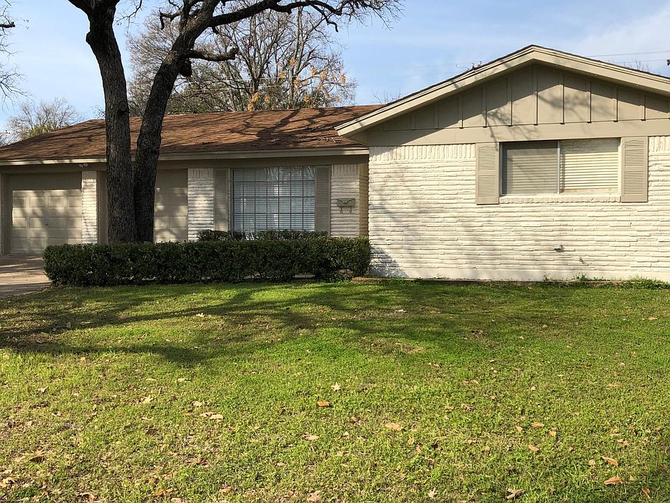 1st image of 400 W Cheryl Ave