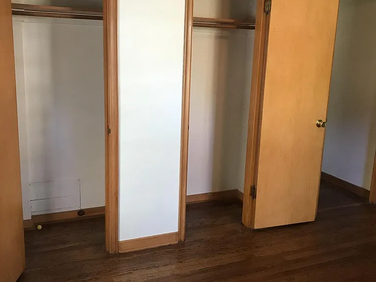 Kids' closet