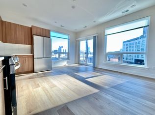 128 W Girard Ave #2O8, Philadelphia, PA 19123