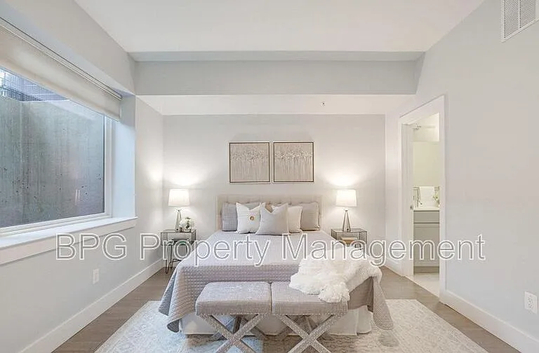 3227 Sherman Ave NW #1 — Photo 5