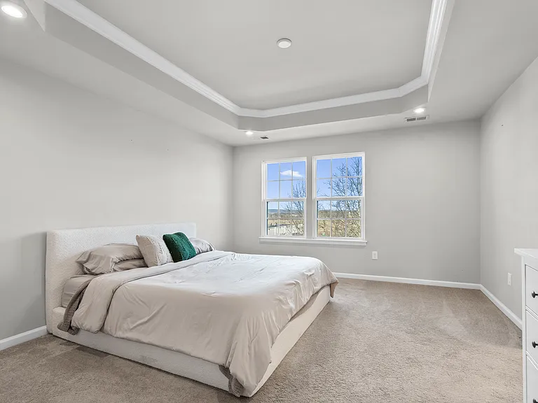 204 Station Dr — Photo 23