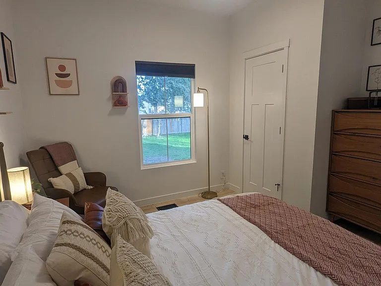 Second bedroom