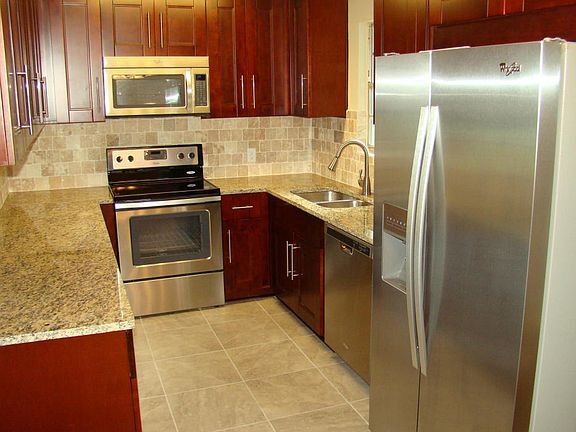 3rd image of 11618 Joance Ln
