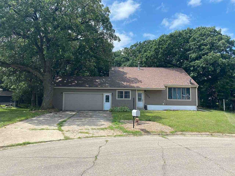 1st image of 403 Knollwood Dr