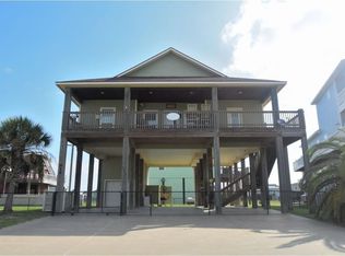 816 Eastview, Crystal Beach, TX 77650