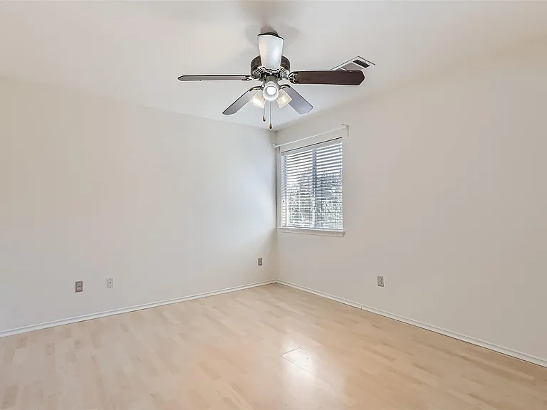 3001 Rainy River Dr — Photo 18