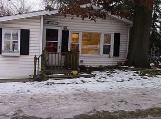 6288 Marsh Rd, Haslett, MI 48840