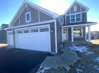 20333 Gadget Cir, Lakeville, MN 55044