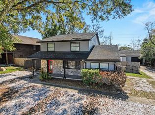 2206 Howard Ln, Tampa, FL 33612