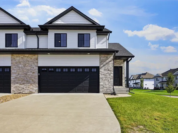 1110 Leann Cir, North Liberty, IA 52317