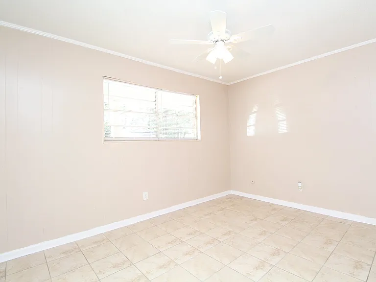 6620 Applegate St — Photo 6