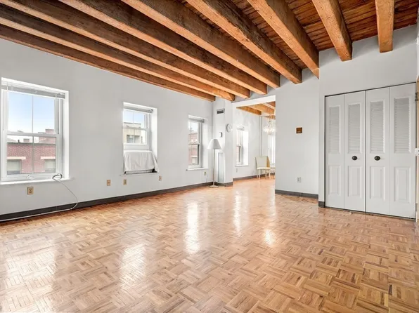 99 Fulton St APT 5-6, Boston, MA 02109