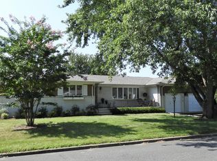 292 Huxley Dr, Brick, NJ