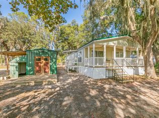 115 Easement Ln, Welaka, FL 32193