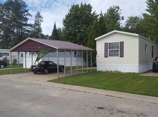 8559 Park Way, Alanson, MI 49706