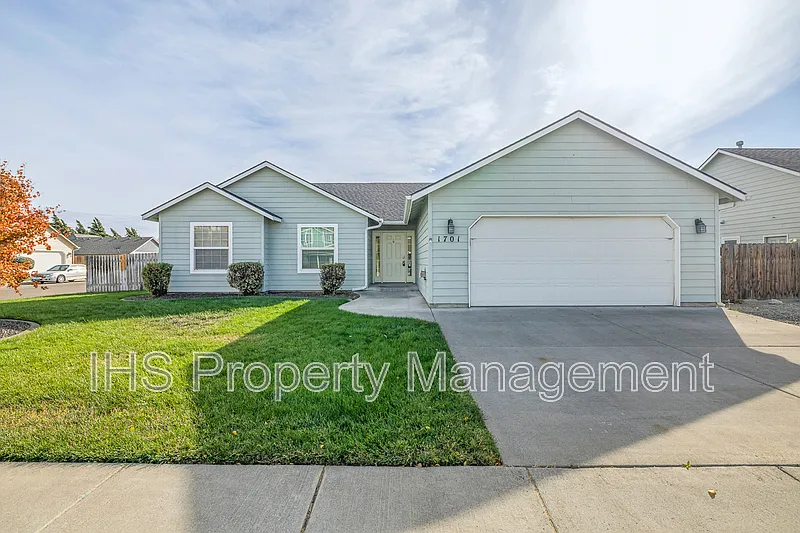 1701 W 30th Ave