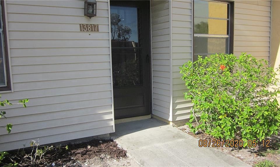 1st image of 13817 Mission Oaks Blvd #B