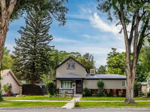 1221 & 1221 1/2 S 3rd Street, Montrose, CO 81401