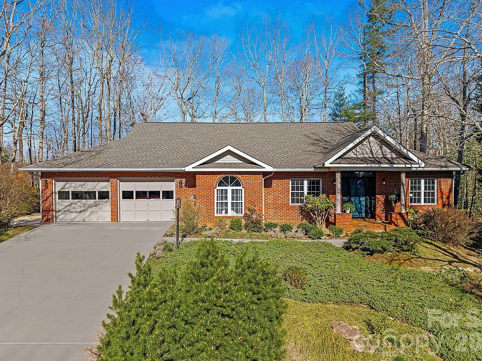 1st image of 306 Croydon Dr