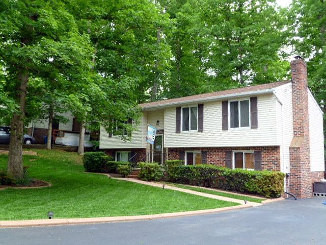 1st image of 9641 Della Dr