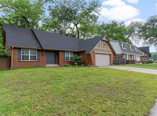 6708 E 76th St, Tulsa, OK 74133