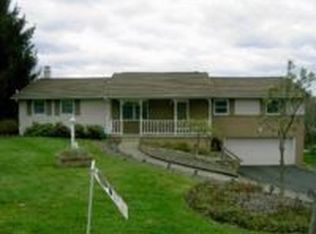 325 Kelly Cir, Zanesville, OH 43701
