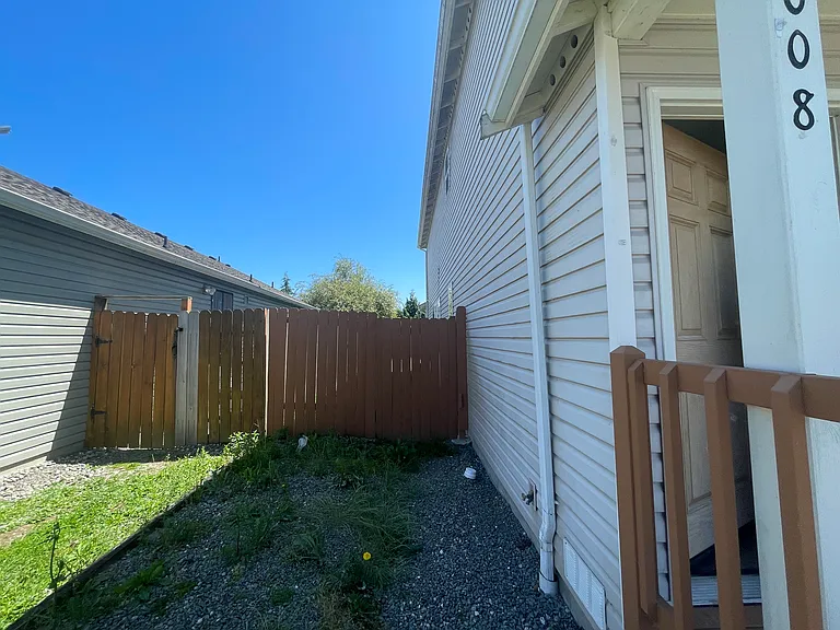 3008 Arbor St — Photo 14