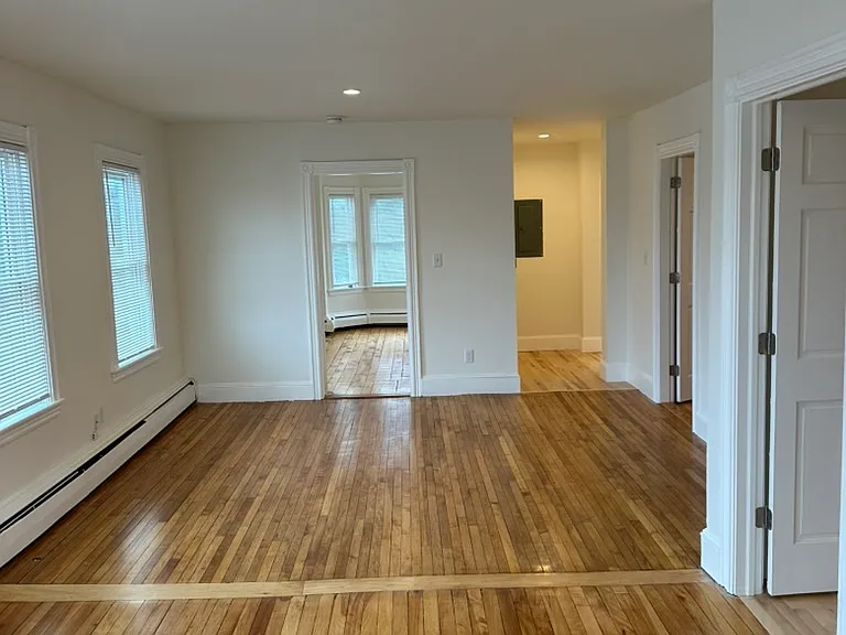 1478 Broadway St #2 — Photo 6