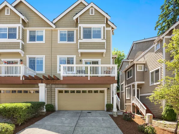 1059 156th Avenue NE, Bellevue, WA 98007