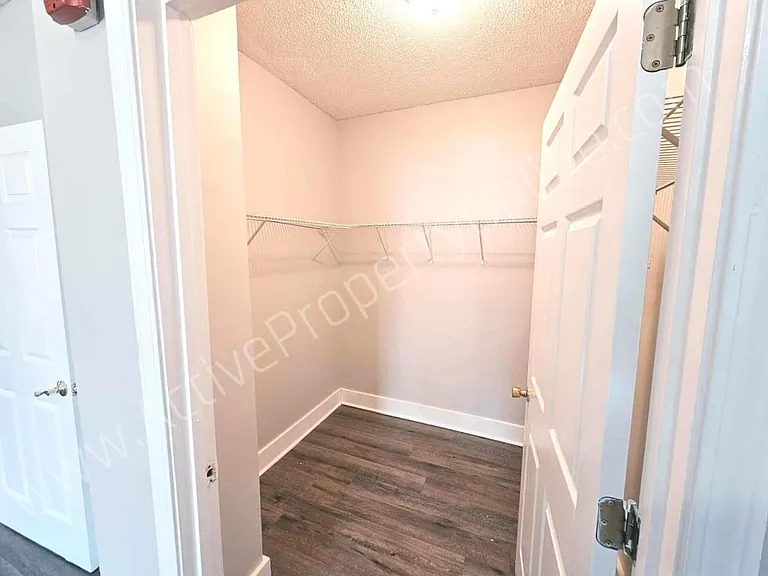 1873 Hardeman Ave #C — Photo 8