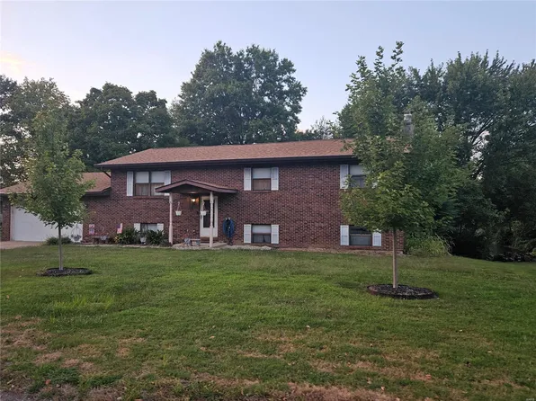 105 Melanie Ln, Collinsville, IL 62234