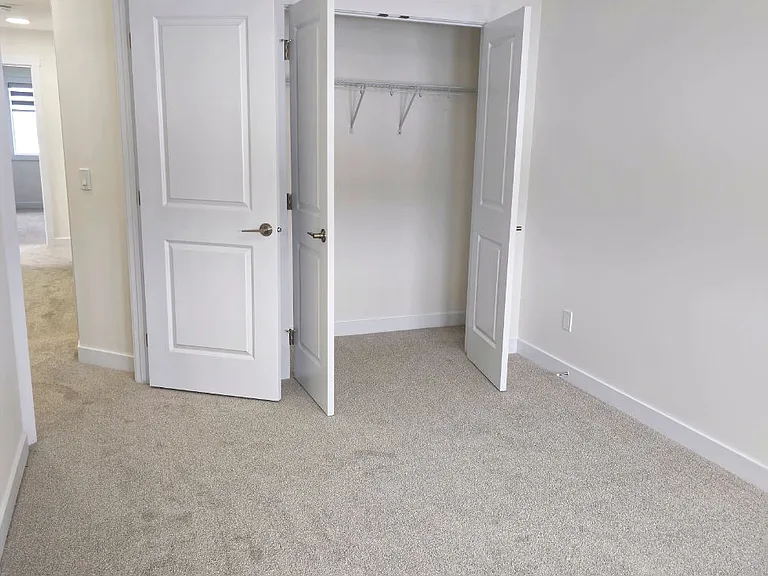 63 Fenwyck Blvd — Photo 16